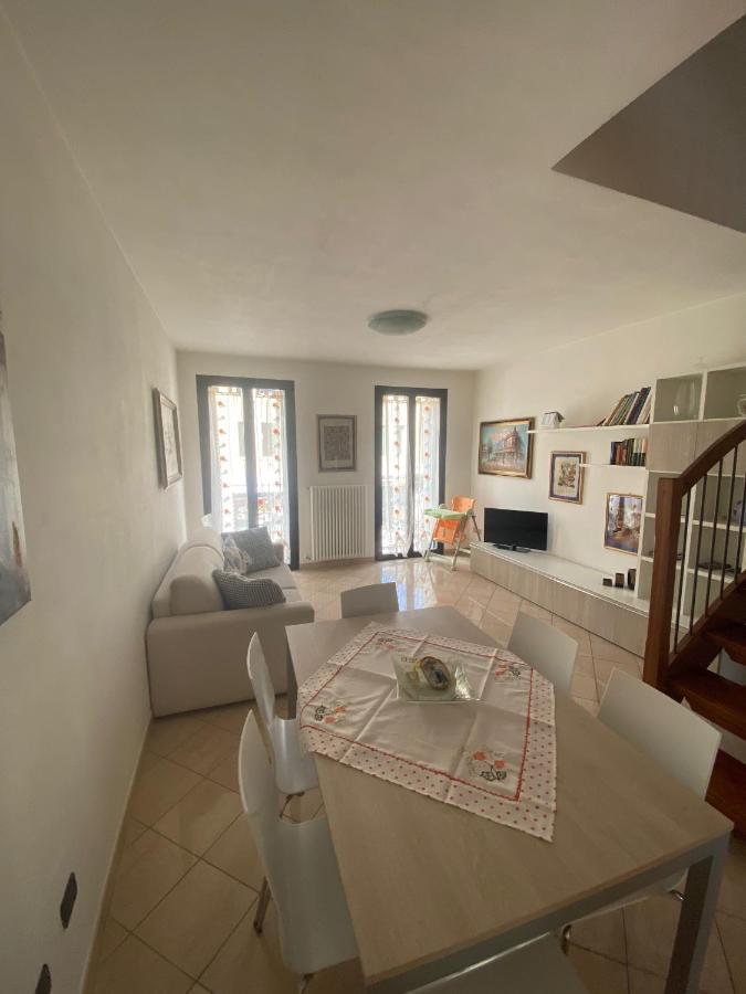 Casa Cuore - Love Pets - Fronte Ospedale Sacro Cuore Negrar Exterior foto